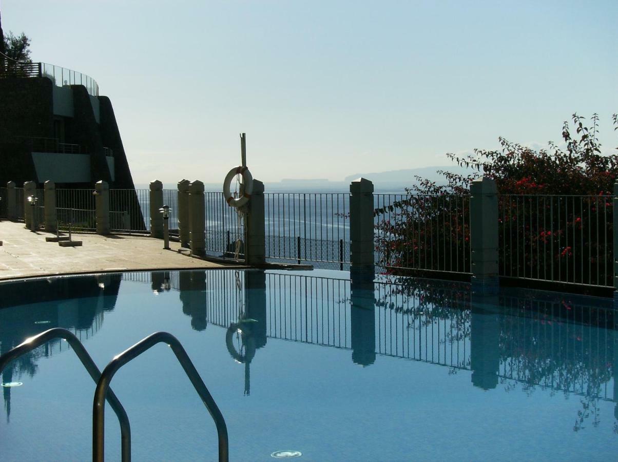 Oceanfront Apartment Funchal  Exterior photo